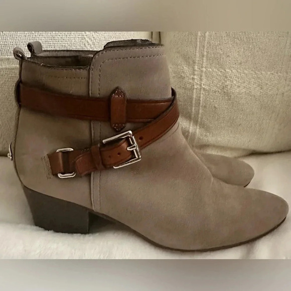 Coach Pauline Ankle Boots Gray Nubuck Leather Side Zip Women's Size 8 B - Picture 5 of 8